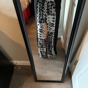 BCBGMaxAzria Skirts - BCBGMaxazria Maxi Dress BCBGMaxAzria Skirts - BCBGMaxazria Maxi Dress
